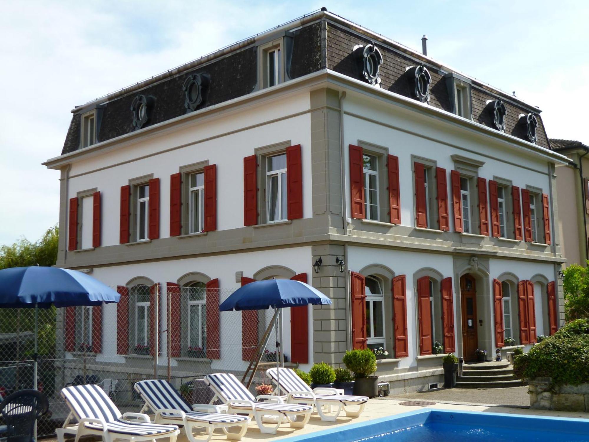 Hotel Garni Villa Carmen La Neuveville Exterior photo