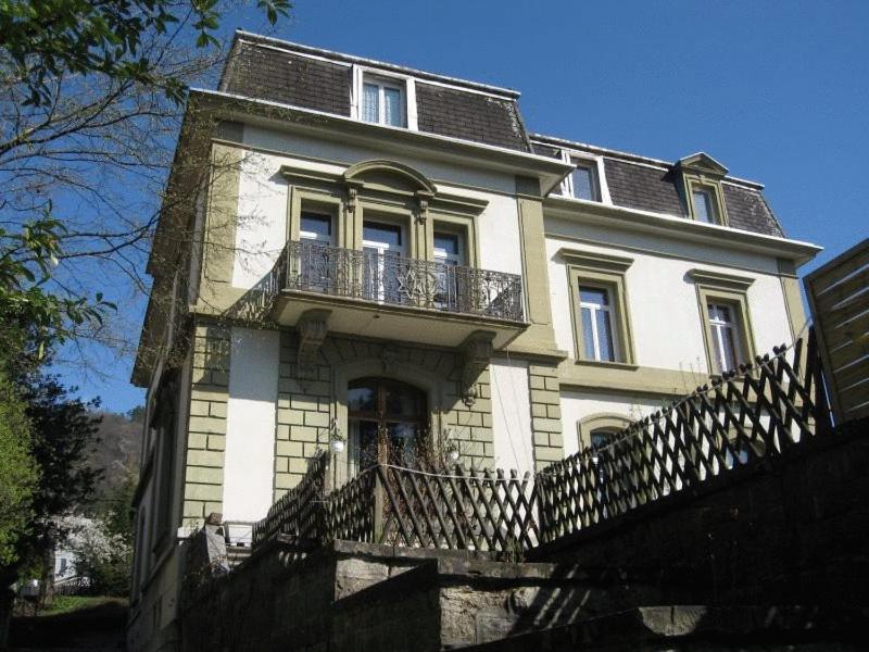 Hotel Garni Villa Carmen La Neuveville Exterior photo